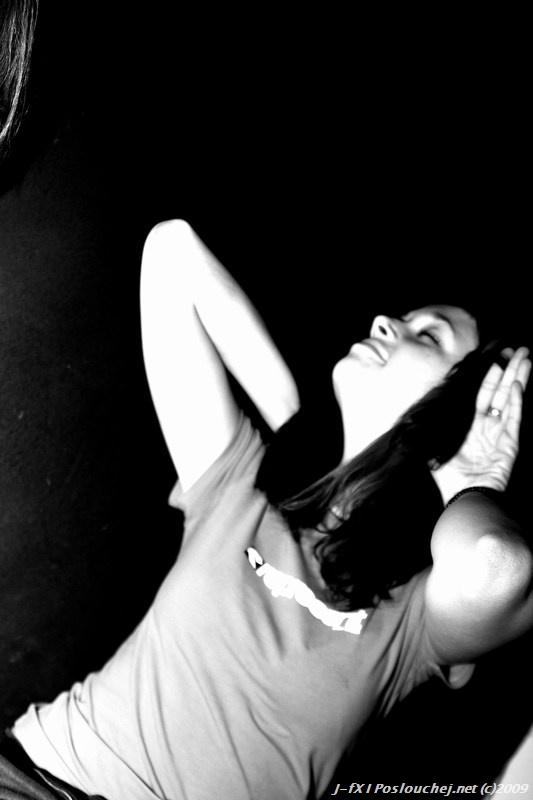 TAKE CONTROL (SHADOWBOX 10TH ANNIVERSARY) - Pátek 22. 5. 2009